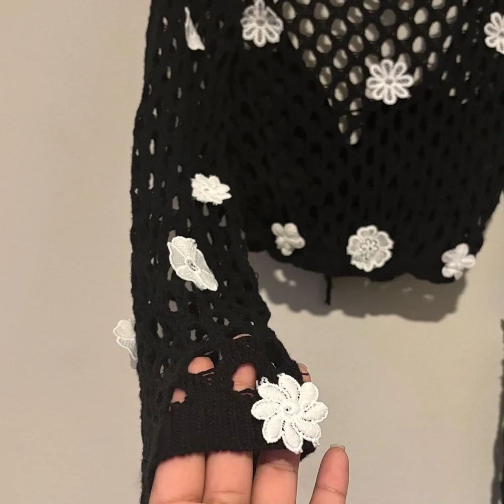 Black and White Floral Crochet Top